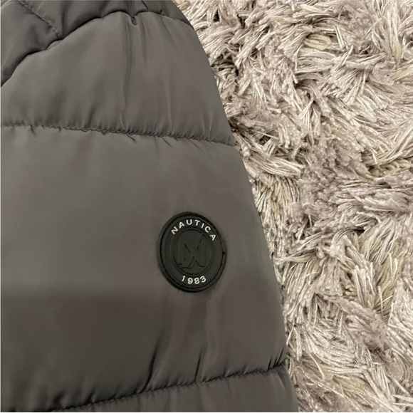 Nautica Gray Hooded Puffer Coat Men’s Large L - Picture 8 of 9